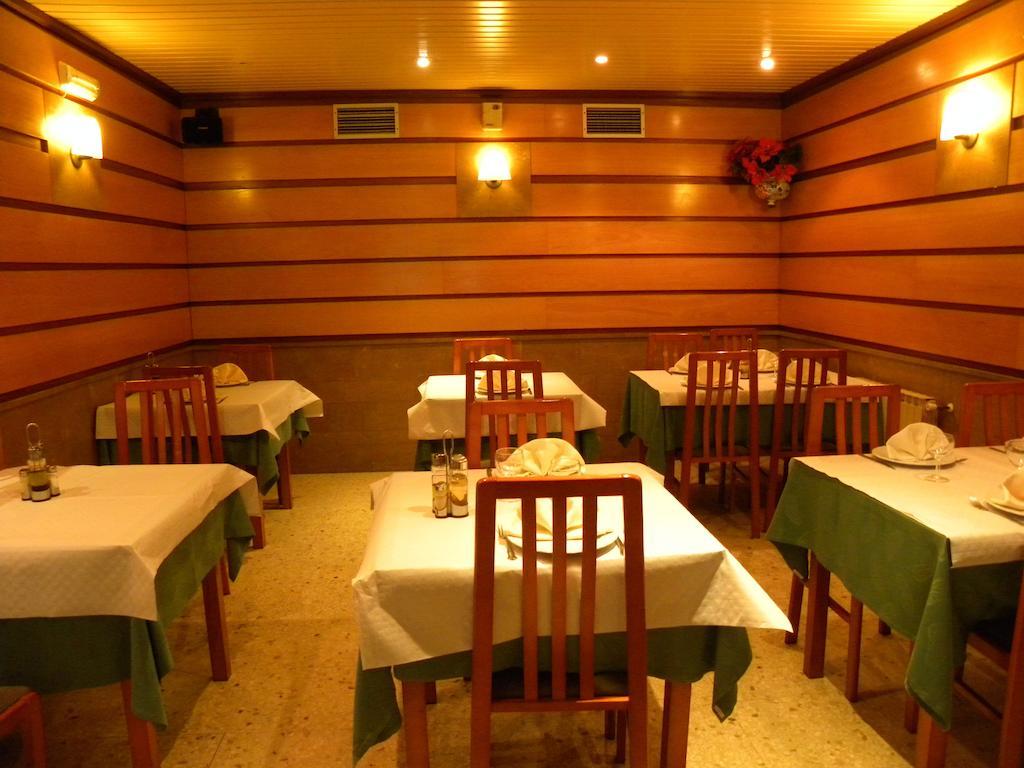 Hotel Restaurante Casa Fernando Ballota Екстер'єр фото